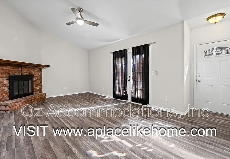 13909 Falkirk Cir — Photo 7
