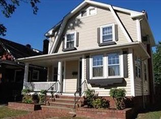 1610 Parkwood Rd, Lakewood, OH 44107