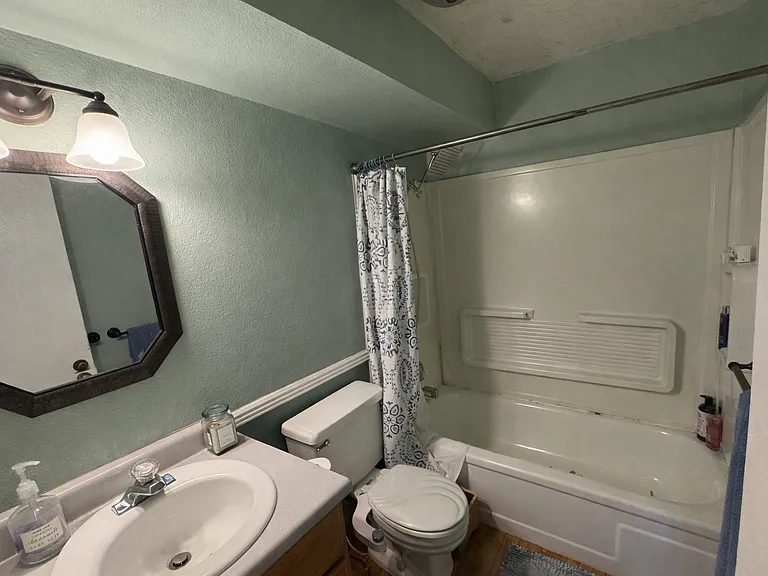 2601 Orchard Pl — Photo 13