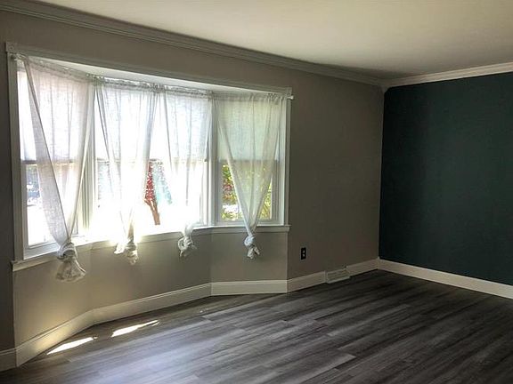 5th image of 429 Egg Harbor Rd