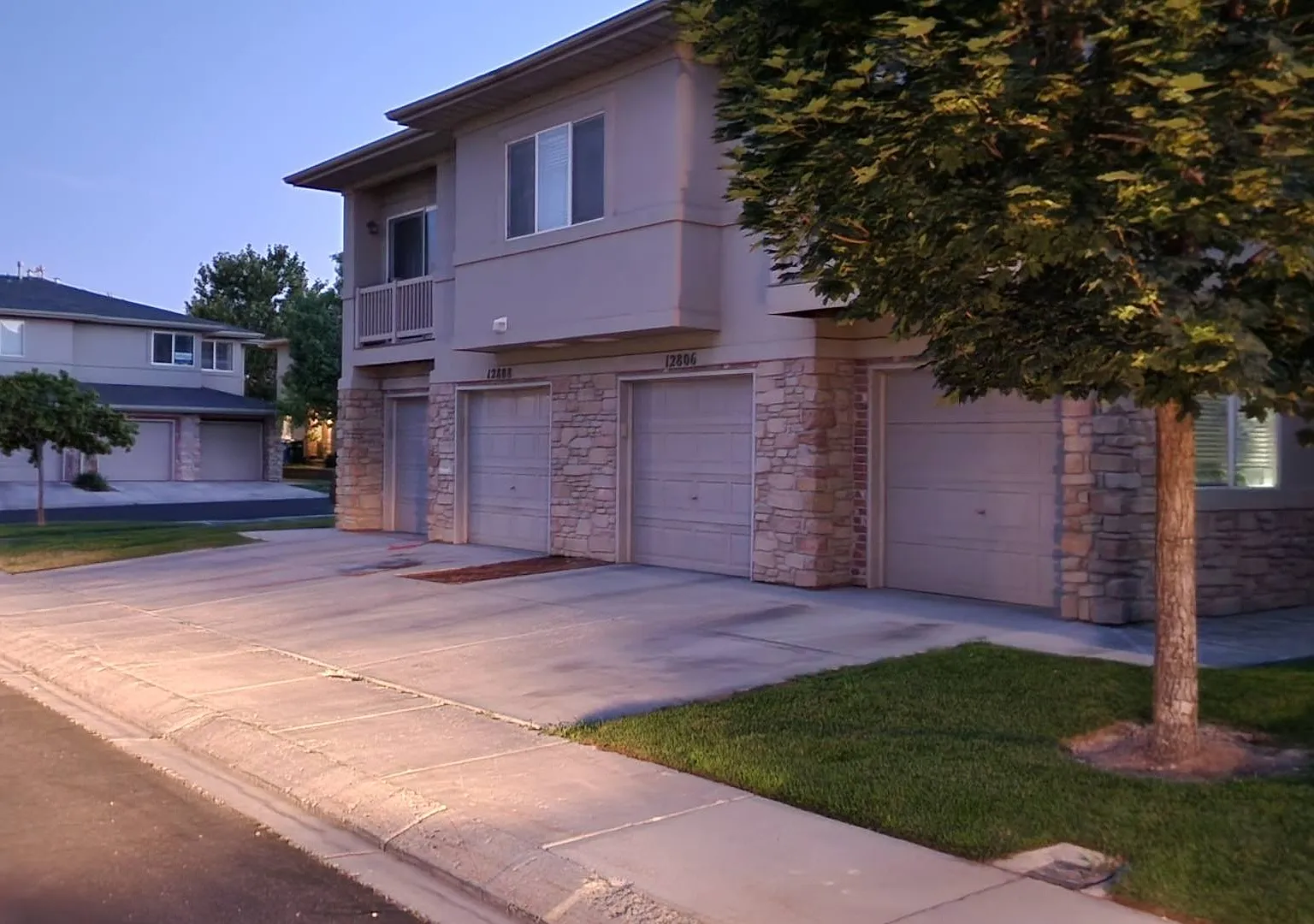 2 bed, 1334 sqft, $1,800 — Photo 2