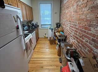 90 Saint Botolph St APT 4, Boston, MA 02116