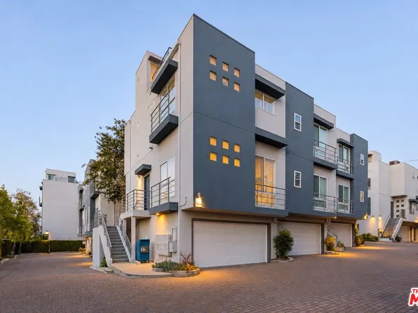 1098 Everett Pl, Los Angeles, CA 90026