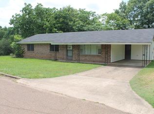 827 Thornton St, Water Valley, MS 38965