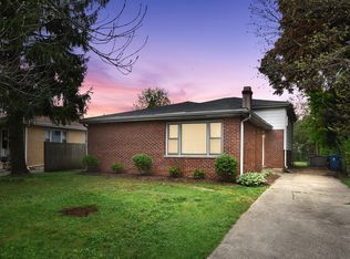428 E Berteau Ave, Elmhurst, IL 60126