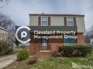 1665 E 276th St, Euclid, OH 44132
