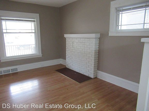 2nd image of 1226 W Michigan Ave