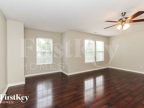 2nd image of 108 Brinkley Park Ct