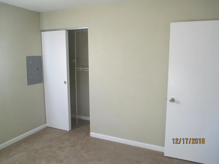 4051 Elbern Ave — Photo 12