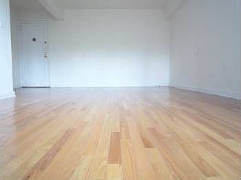 4th image of 3989 50th St APT 4G