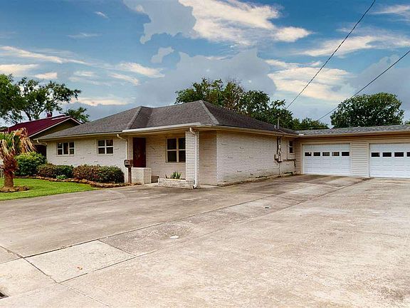 2nd image of 1530 Llano St