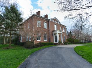 29 Wiveliscombe, New Albany, OH 43054