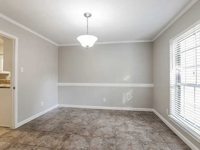 11715 Gardenglen Dr — Photo 6