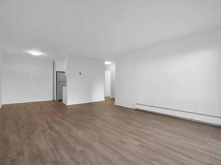 1160 Esquimalt Rd #307 — Photo 7