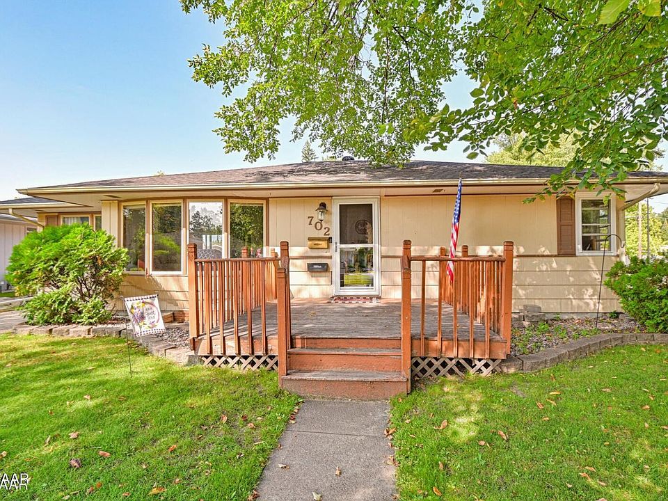 1st image of 702 Campbell Dr