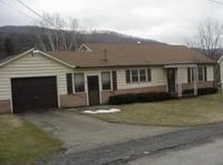 42 Foster St, Austin, PA 16720