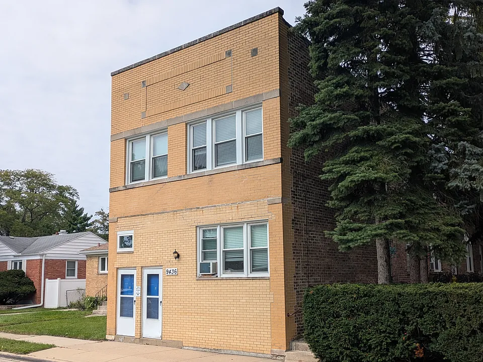 9436 Lincoln Ave #1R