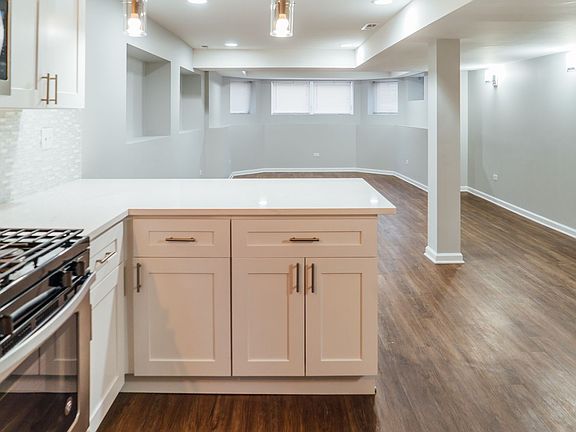 5th image of 5116 N Kimball Ave #G