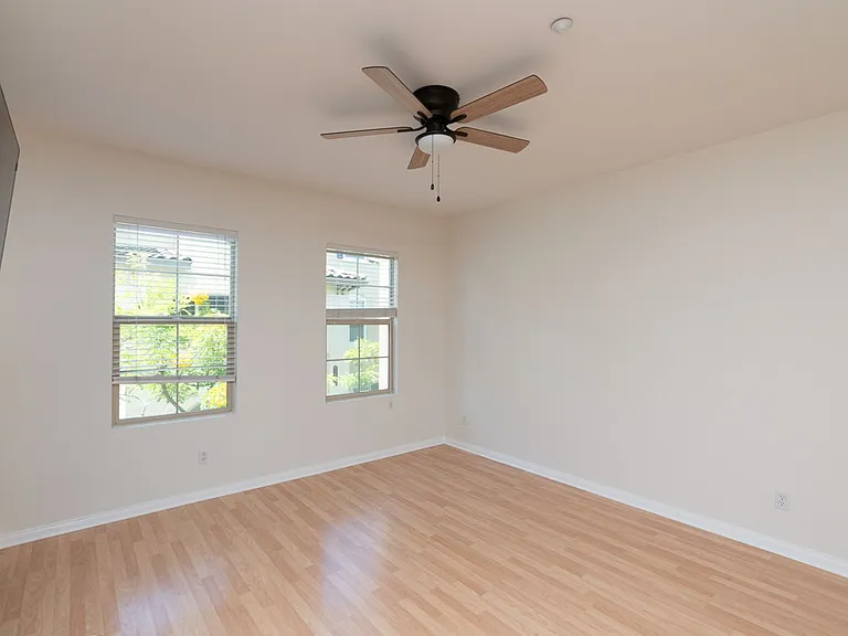 2656 Escala Cir — Photo 10