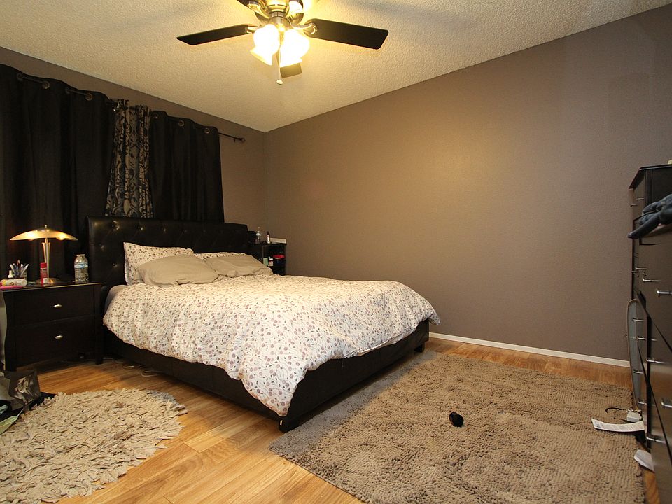 2nd image of 13416 SE 233rd St