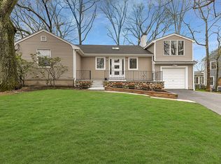 361 Hillcrest Rd, Needham, MA 02492