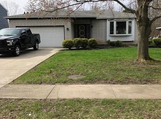 103 Christine Dr, Amherst, NY 14228