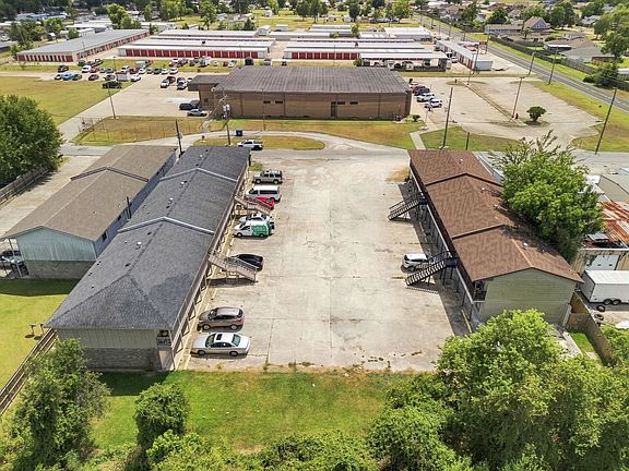 5th image of 2306 Fasske St