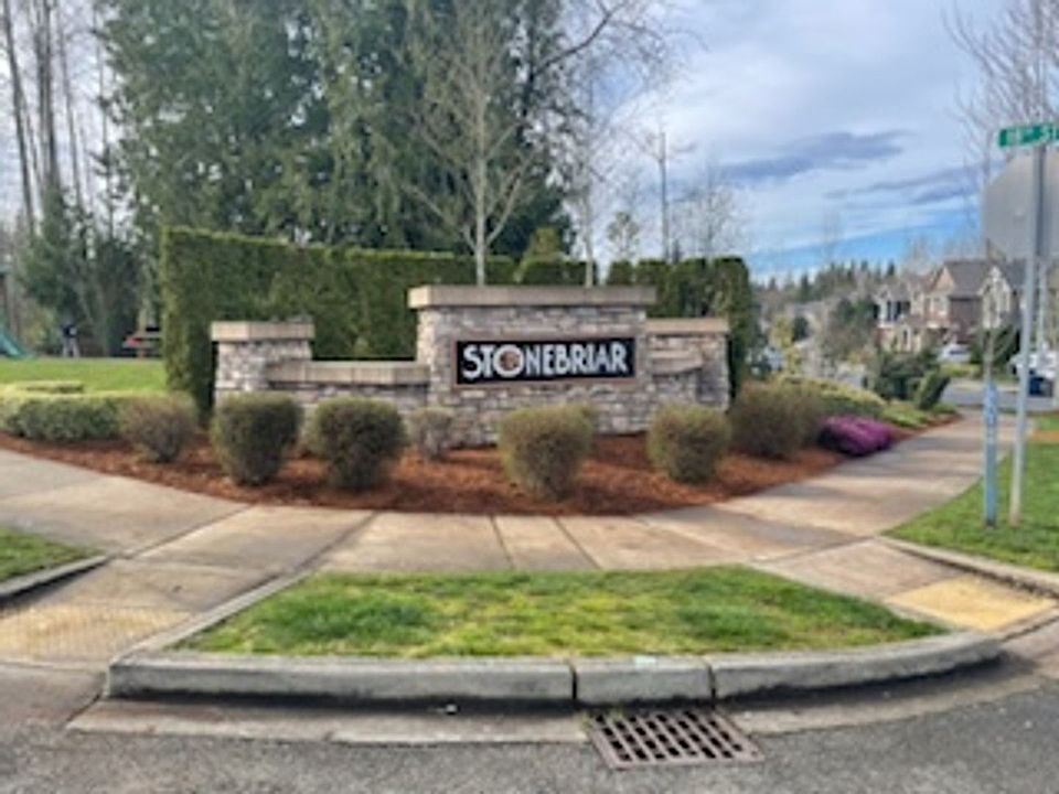 1st image of 7702 19th Pl SE