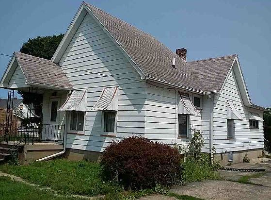 4th image of 775 E 4th St