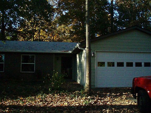 2nd image of 4189 Hopkins Lake Dr
