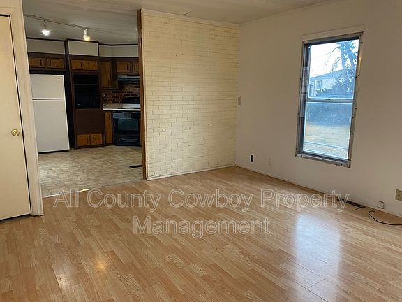 2nd image of 954 N McCue St Lot 34