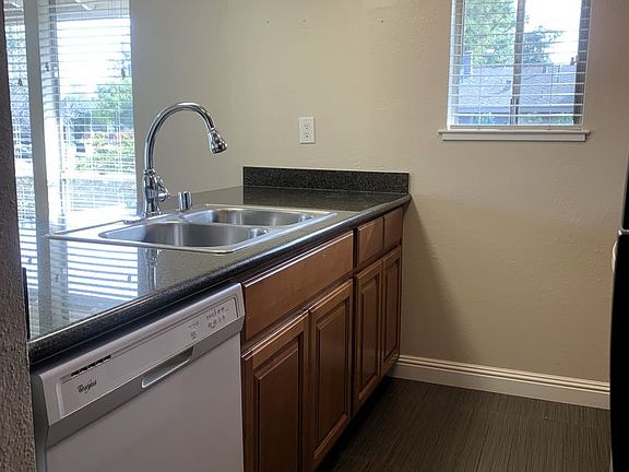3rd image of 10554 Red Fir Ct