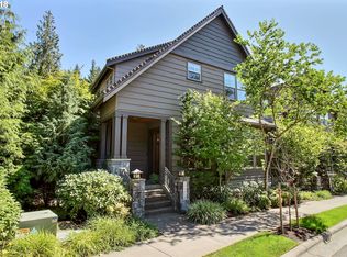 10204 SW Windwood Way, Portland, OR 97225