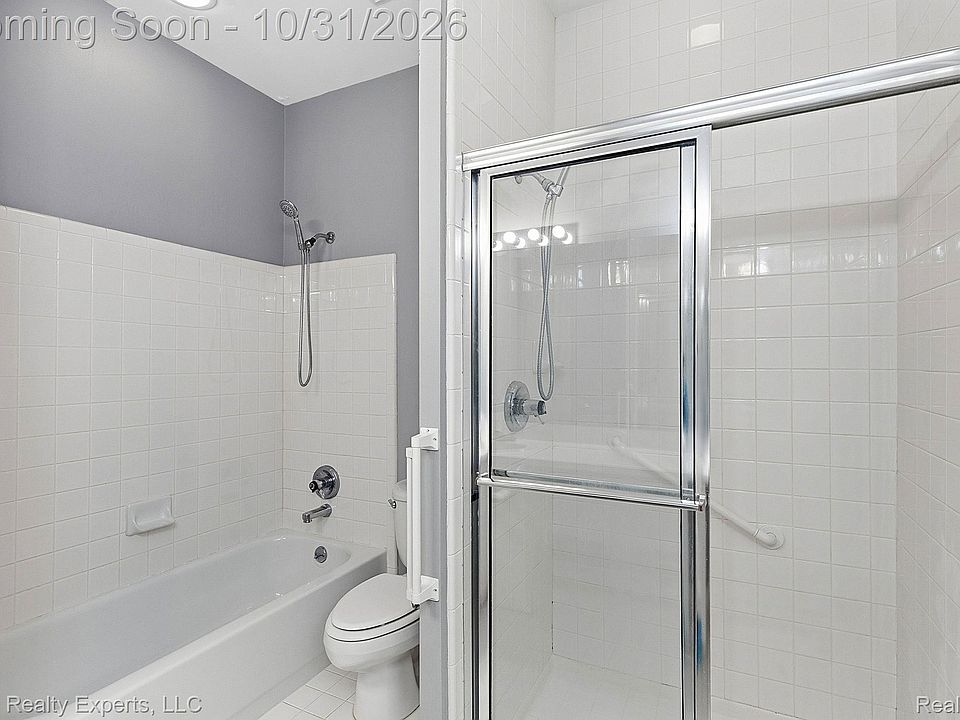 41772 Independence Dr, photo 15