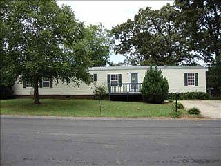 5th image of 111 Moss Creek Ln