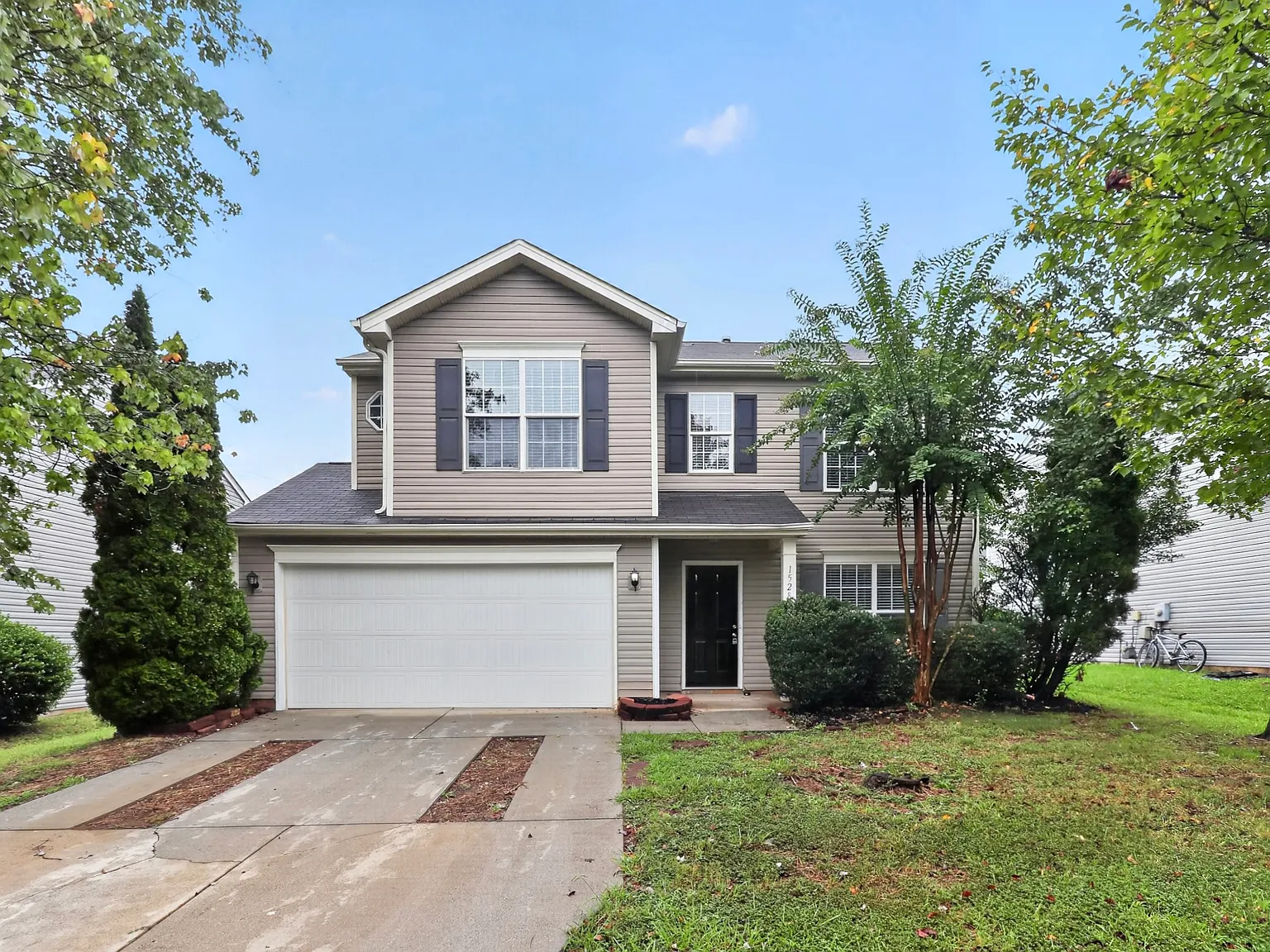 4 bed, 1583 sqft, $2,500 — Photo 1