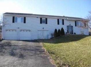 7 Eden Roc Rd, Newburgh, NY 12550