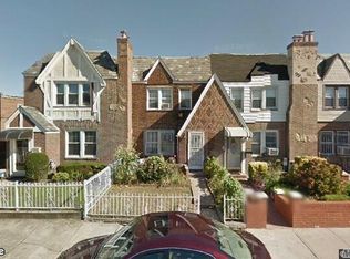 17742 Troutville Rd, Jamaica, NY 11434