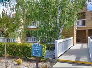 215 Village Pl, Martinez, CA 94553