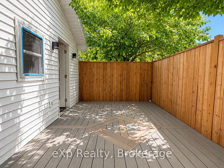 265 College St W #REAR — Photo 13