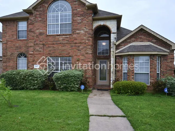 1817 Fairfax Dr, Mansfield, TX 76063
