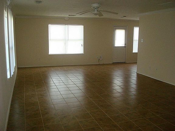 4th image of 1434 Carolina Grove Ln