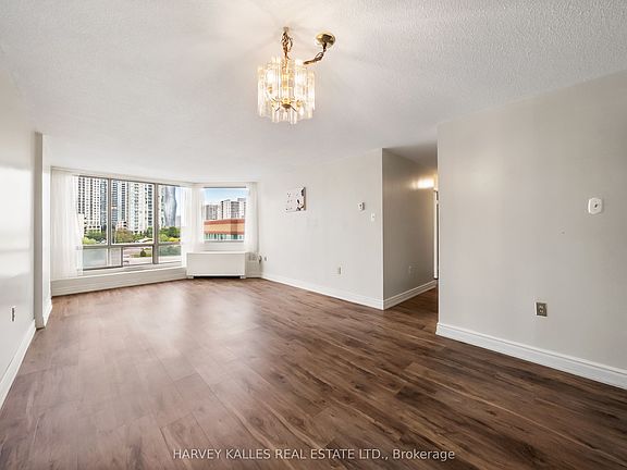 3rd image of 25 Fairview Rd W #505