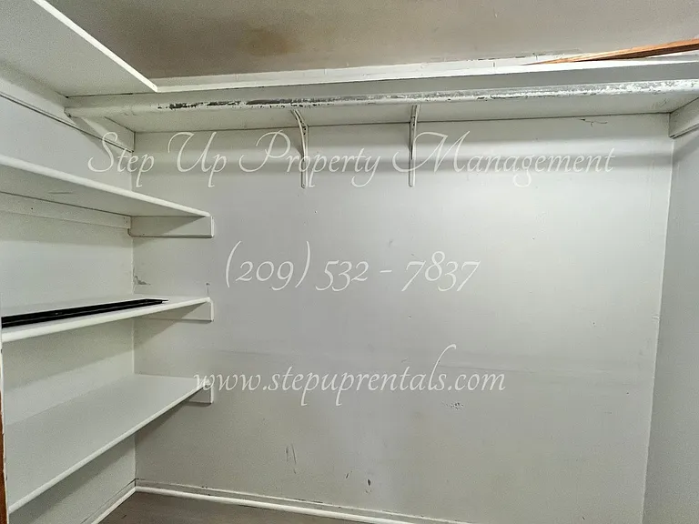 113 W Sunset St #B — Photo 9