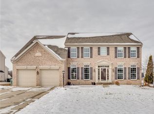 3180 Dunstone Cir, Akron, OH 44312