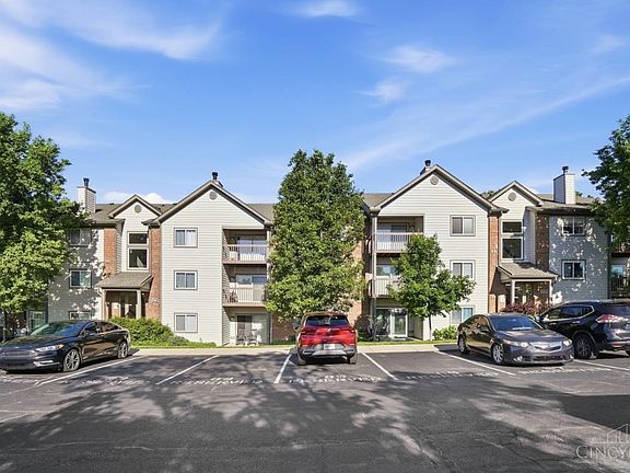 3rd image of 8887 Eagleview Dr APT 6