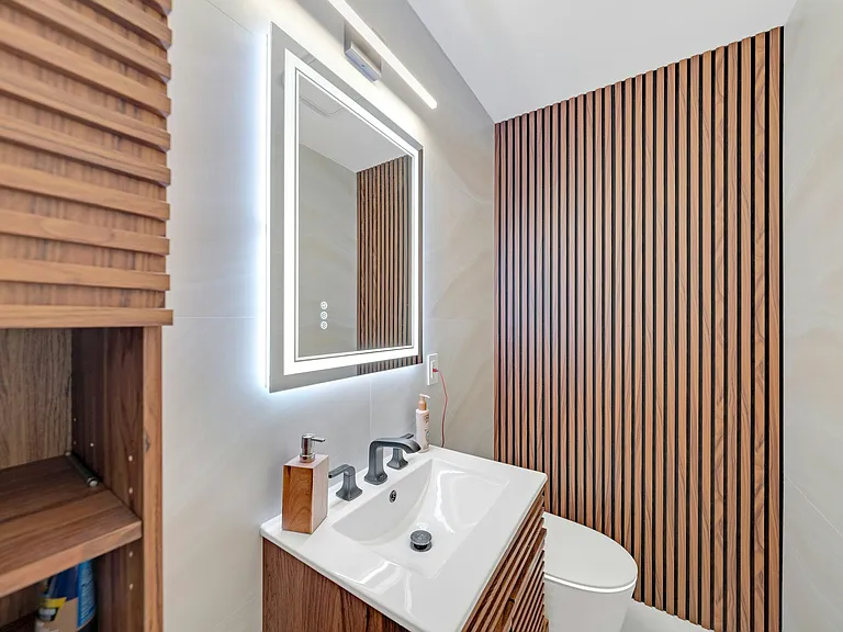 228 Johnson Ave #5 — Photo 8
