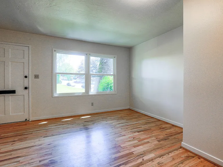 10267 SW Eastridge St #85 — Photo 7