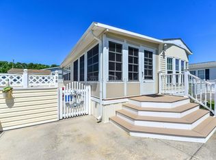 12515 E Helmsman Way, Berlin, MD 21811