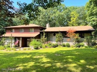 328 Sorbertown Hl, Hunlock Creek, PA 18621